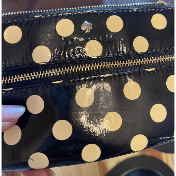KATE SPADE | Black & Beige Polka Dot Clutch Wristlet One Size